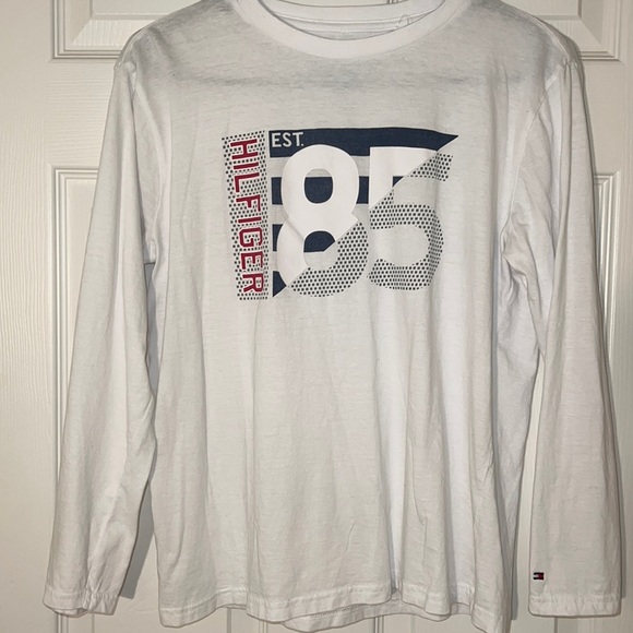Tommy Hilfiger Other - White long sleeve Tommy Hilfiger shirt